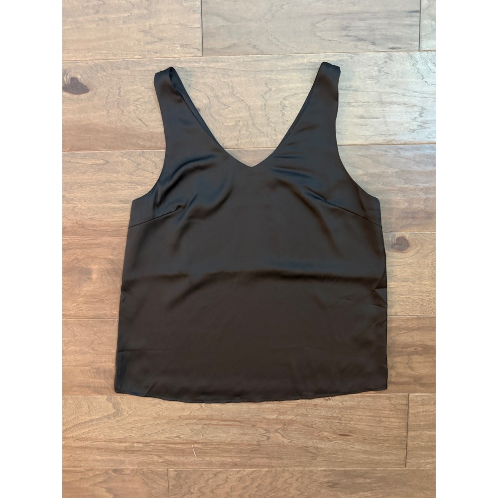 Ekouaer Tank Top Womens Medium Black Satin Solid V-Neck Relaxed Camisole Chic